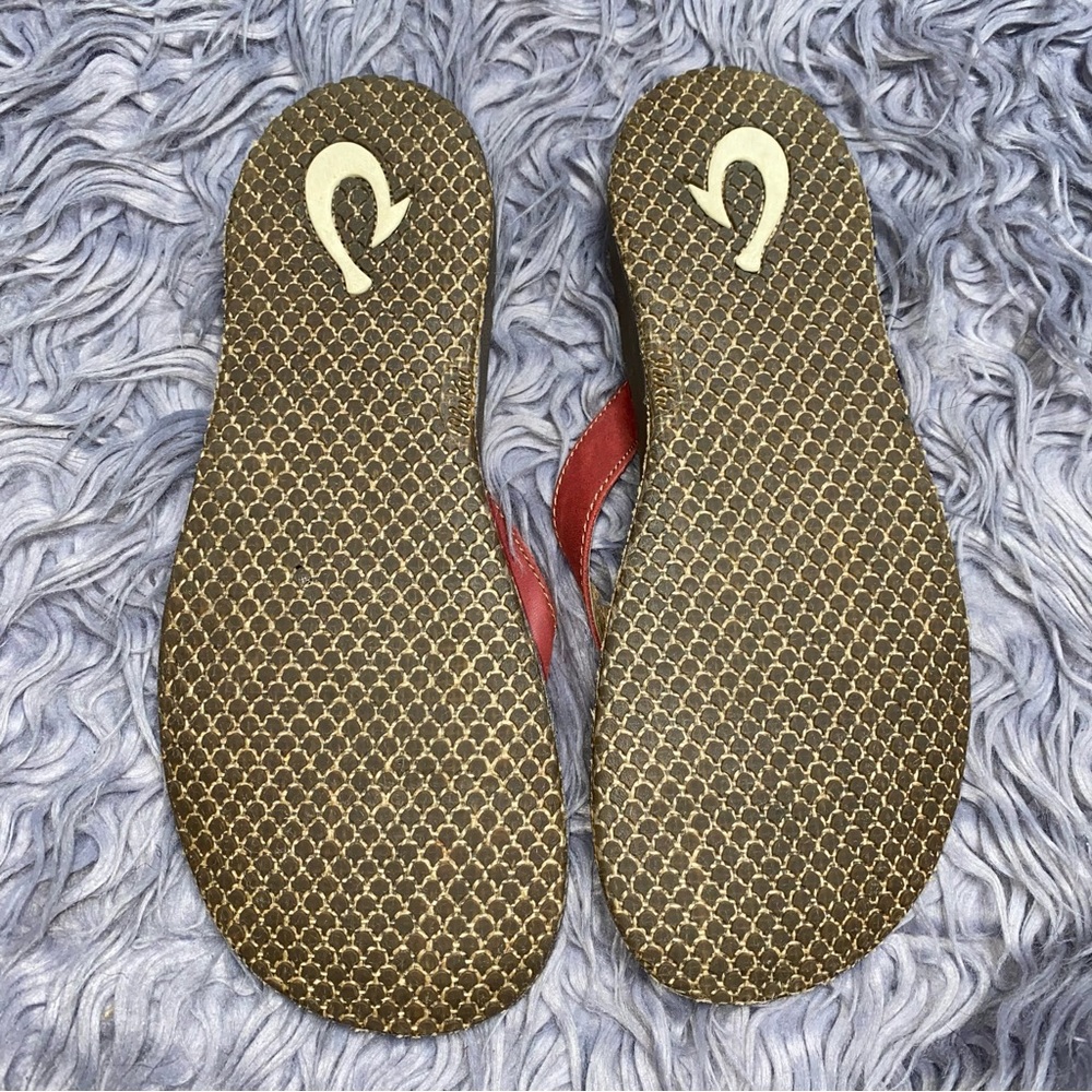 OluKai Red Leather Thong Sandals with Gold Accents - Picture 2 of 2